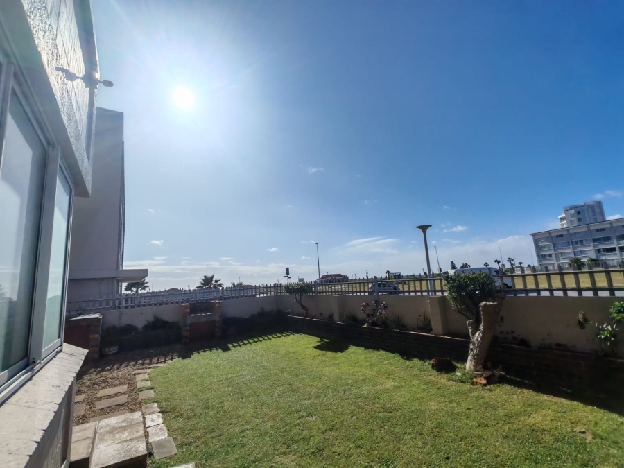 To Let 3 Bedroom Property for Rent in Summerstrand Eastern Cape